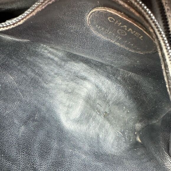 Chanel Black Pouch Bag with Iconic Logo added chain - Picture 13 of 16